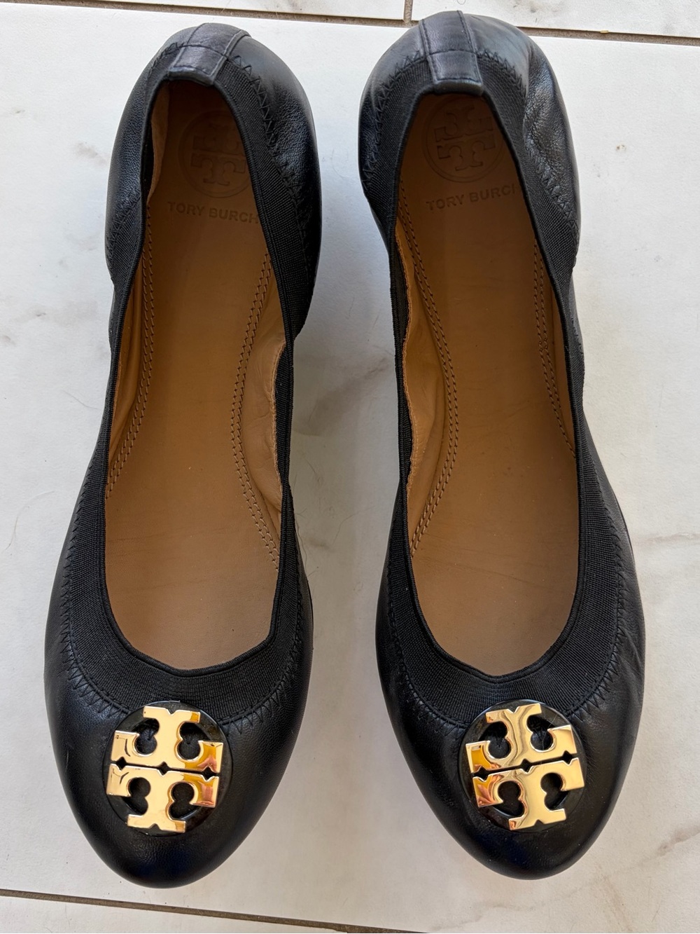 Tory Burch Claire Elastic Black Leather Logo Ballet Flats 7.5